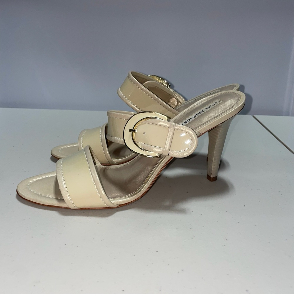 Via Spiga Cream Heeled Sandals Size 9